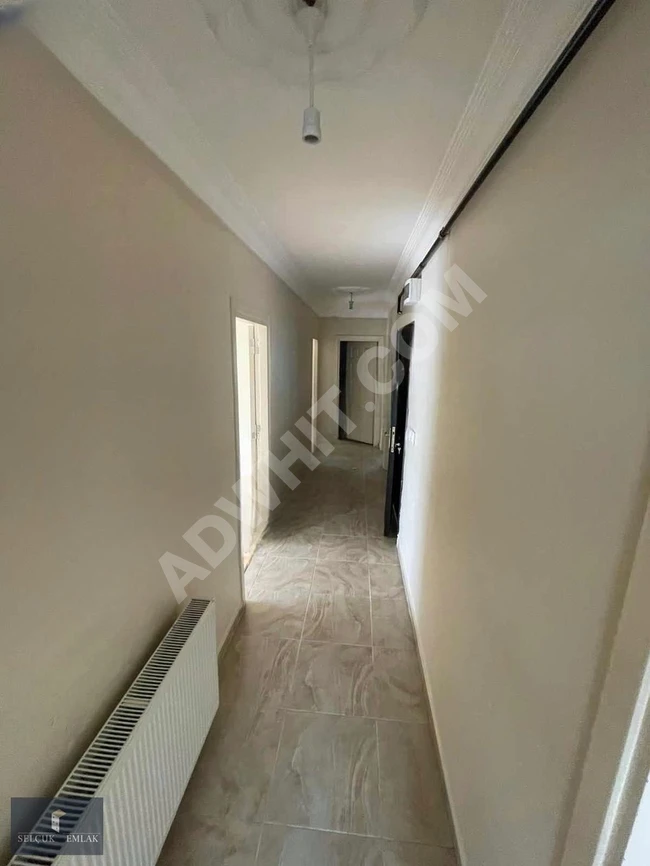 SELÇUK EMLAK'TAN CADDE ÜZERİ 3+1 KİRALIK DAİRE&HOME OFFİCE