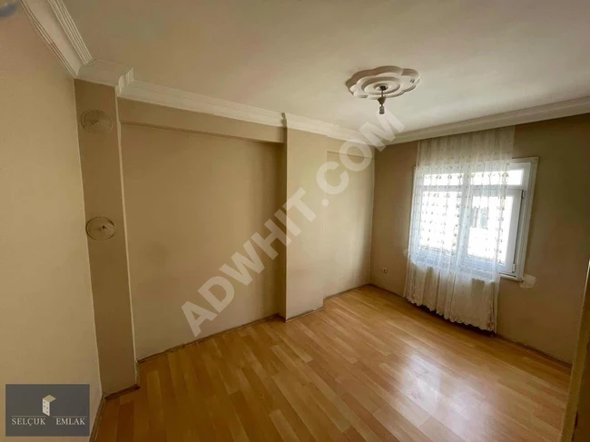 SELÇUK EMLAK'TAN CADDE ÜZERİ 3+1 KİRALIK DAİRE&HOME OFFİCE