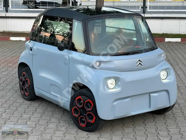 سيارة Citroen AMİ موديل 2021 كهربائية سقف زجاجي  75 كم  بالشحنة الواحدة