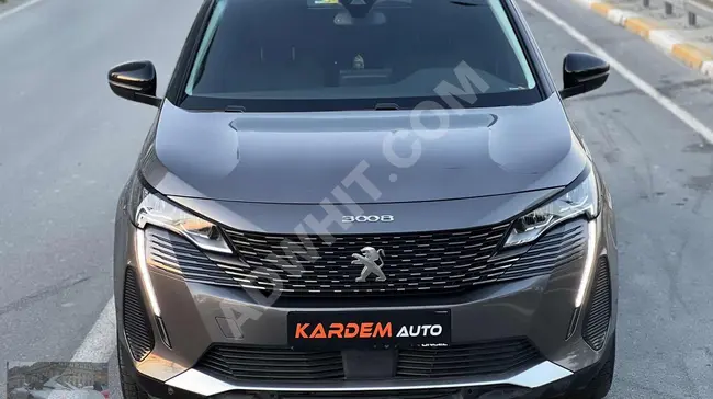 KARDEM AUTO'DAN 2022 PEUGEOT 3008 ALLURE EAT8 DİZEL OTOMATİK