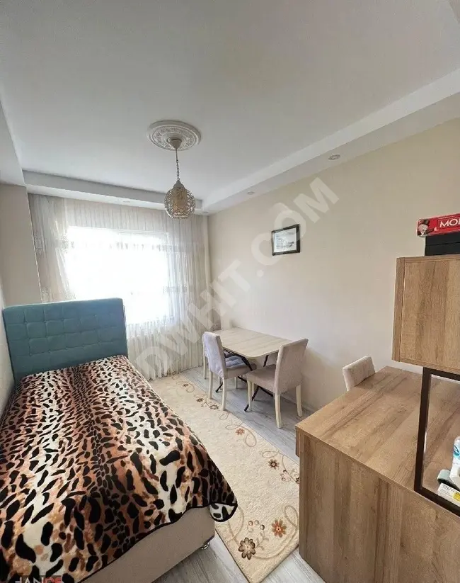 Apartment for rent 4+1, fully furnished and very clean, also available for one-month rental - in a fully equipped complex in Beylikdüzü Adnan Kahvecı