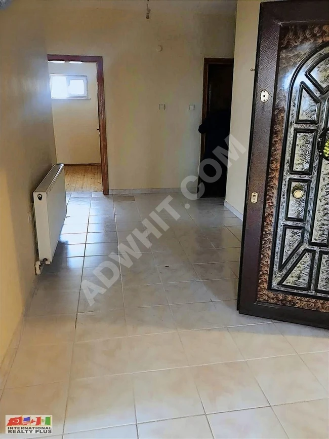 Sultanbeyli ana cadde GÜLSAN karşısı 3+1kiralık(asansörlü)