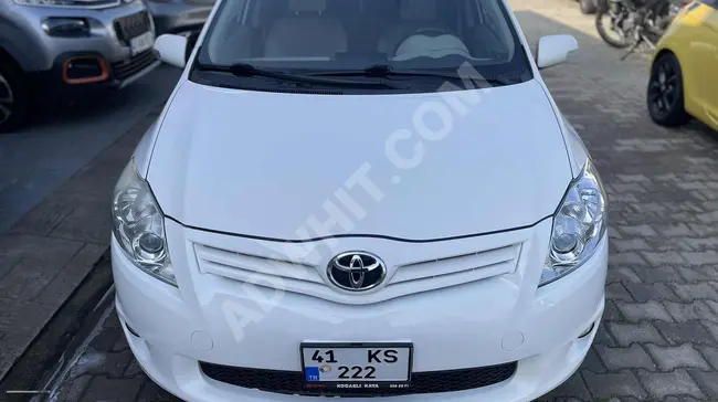 سيارة Toyota AURİS موديل 2012  ديزل اوتوماتيك