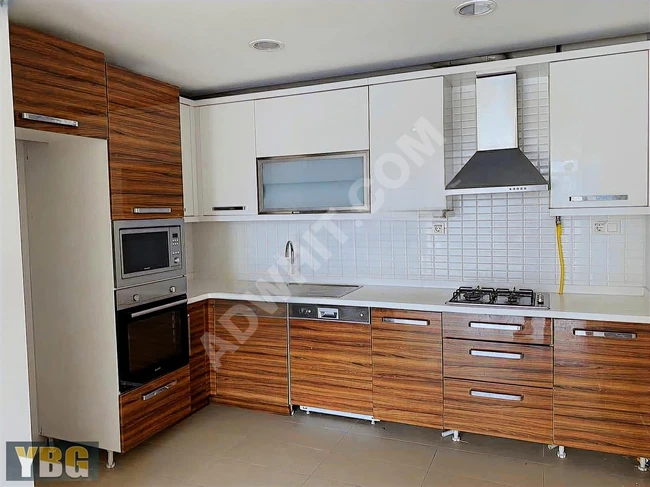 2+1 apartment for sale in the AİRPORT HİLL complex