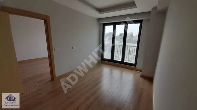 Başakşehir 3.İstanbul Grand Rezidance Satılık 1+1 Ara Kat Daire