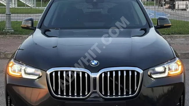 2022 ÇIKIŞLI,YENİ KASA BMW X3-CAM TAVANLI-19.800 KM'de-SİYAH