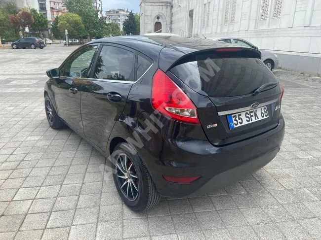 Ford fiesta 1.4 tdci 2009 model Titanium EMSALSİZ