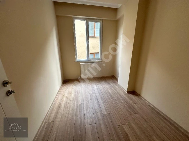 ÇEVREM'den YEŞİLOVA'da OTOPARKLI ASANSÖRLÜ 3+1 130m² 2.KAT DAİRE