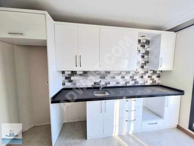 BAĞCILAR BALTIK SİTESİ SATILIK BOŞ 2+1 DAİRE