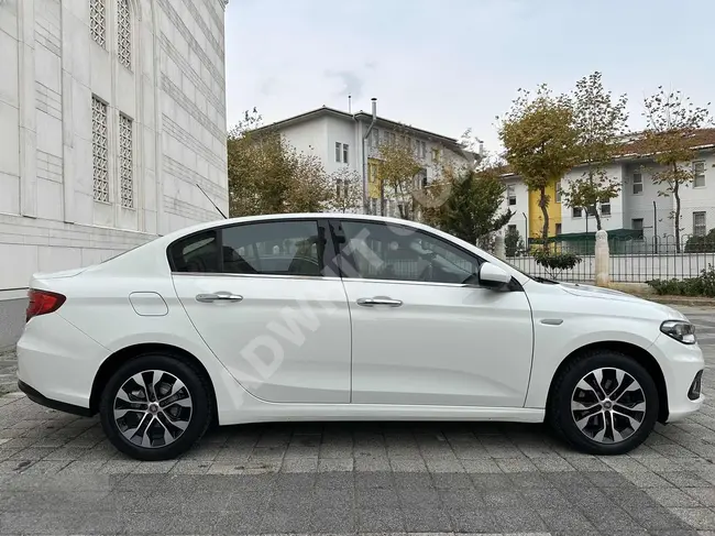 سيارة Fiat Egea موديل 2017  /  83,000 كم / بدون عيوب / بنزين - LPG من HİRA