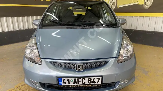 HONDA JAZZZ 2006 - نظيفة - من NİKELAJ OTO CENTER