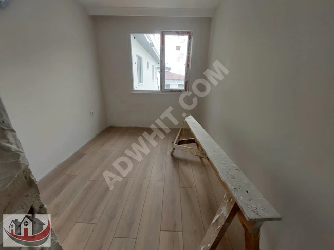 GÜNEYDEN KÜÇÜKYALIDA 6+2.200M2 OTO PARKLI SIFIR DUBLEKS