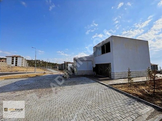 ACİL İZMİR KEMALPAŞA TOKİ'DE LOT 44 SATILIK 70 m2 DÜKKAN