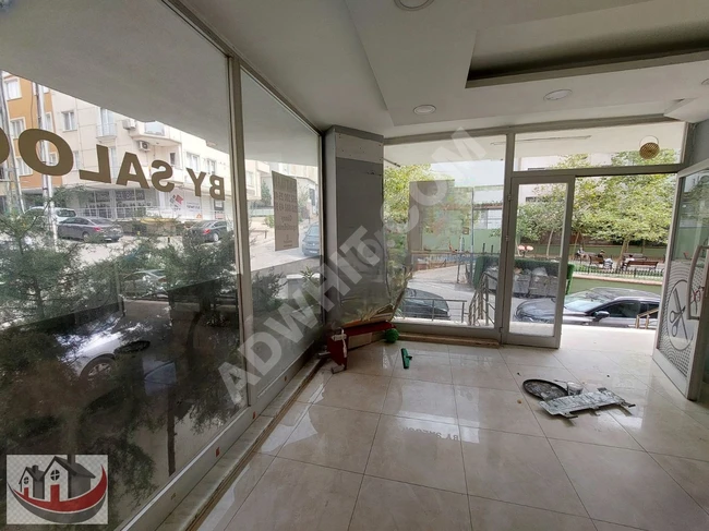 Shop for rent with an area of 28 square meters, in a new building on the corner - from GÜNEY