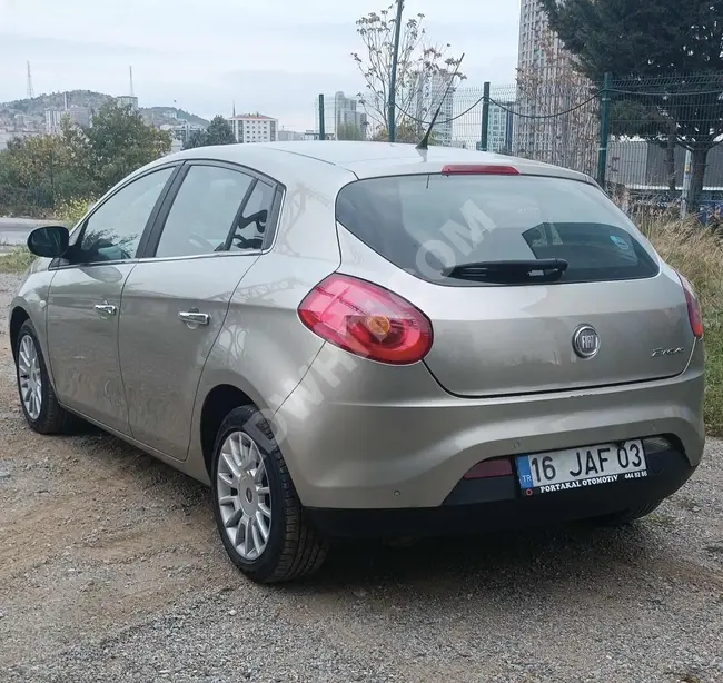 FIAT BRAVO 2009 model, automatic diesel, with the possibility of installment payments via credit card in 12 installments.