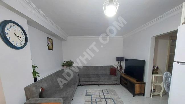 GÜNEYDEN METROYA 7 DAKİKA YÜRÜME 2+1.75M2 TERASLI DAİRE