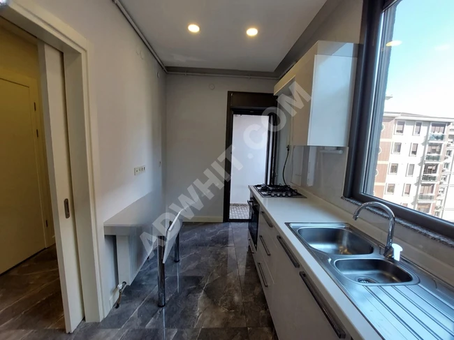 2019, BAĞDAT CADDESİ'NE 3.BİNA, BALKONLU, NET 110M2 (3+1)