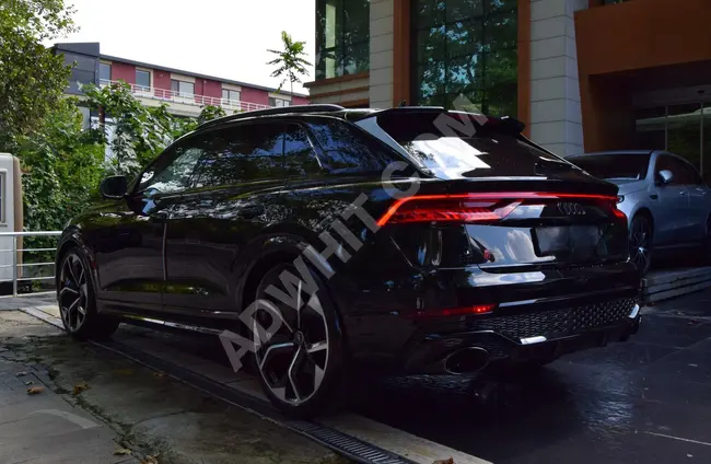 PONTE DEN AUDI RSQ8 4.0 TFSI AKS SERAMIC 23' JANT' FULL