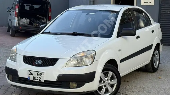 TİTAN MOTORS KIA RIO 1.5 CRDI 238 BİN KM 4 PARÇA BOYALI KAZASIZ