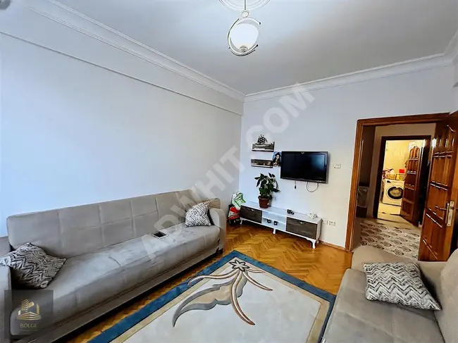 BÖLGE EMLAK'TAN ALT KAYNARCADA 140 m2 CADDE ÜZERİ 3+1 DAİRE