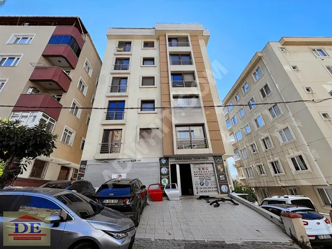 MERKEZİ KONUMDA 3+1 BOŞ SATILIK DAİRE METROYA YAKIN ARA KAT....