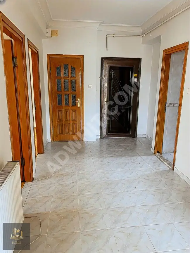 BÖLGE EMLAK'TAN ALT KAYNARCADA 140 m2 CADDE ÜZERİ 3+1 DAİRE