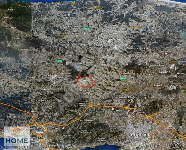 Land for sale with an area of 4723 square meters with an independent title deed - on display in İzmit Bağlıca