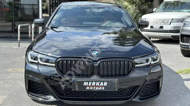 سيارة BMW 520İ M SPORT - موديل 2021 - من MERKAR