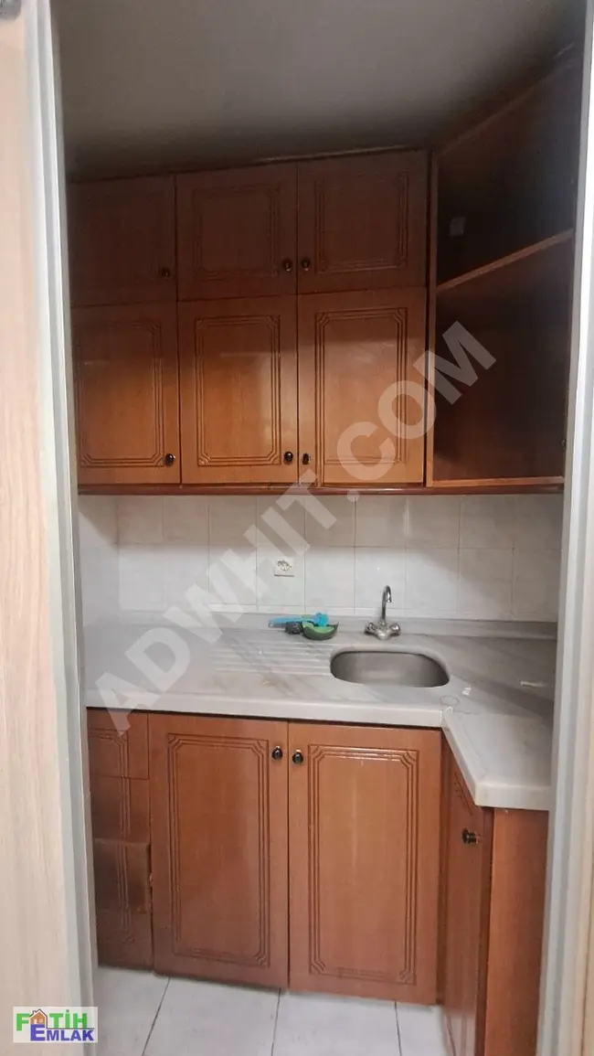 BEYKOZ KAVACIKTA FSM HASTAHANESININ KARŞISINDA 80m2 İŞ YERI OFİS