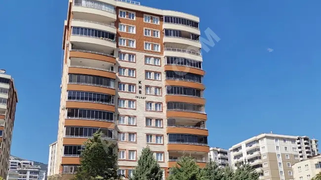 MARAŞ EMLAKTAN DOCA KAFE KARŞISI GENİŞ 4+1 DAİRE