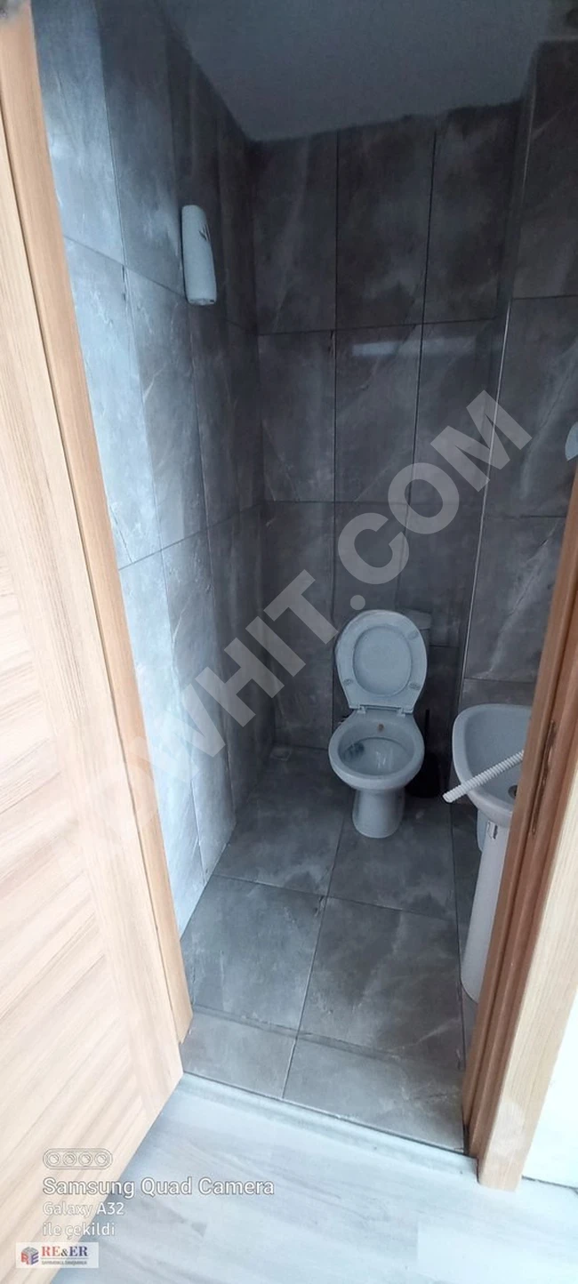 Office for rent with an area of 55 square meters, one room (1+0). On TUZLA HATBOYU Street.