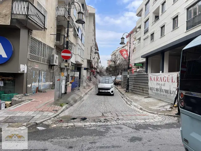 MALTEPE ÇARŞIDA 90 M2 2 BÖLÜMLÜ HAREKETLİ NOKTA'DA