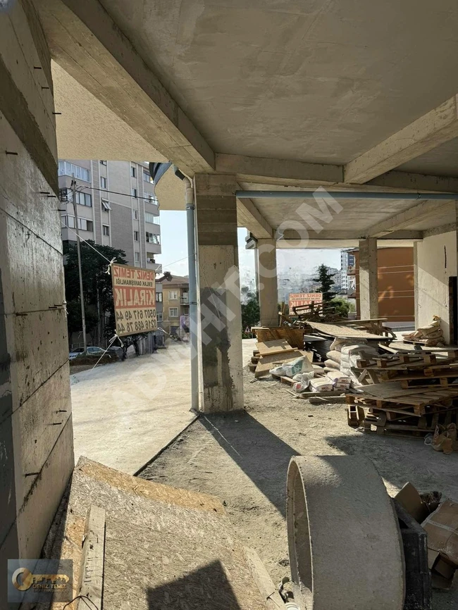 ÇAVUŞOĞLU NAMIKKEMAL CADDESİNDE KİRALIK 350 m2 KÖŞE DÜKKAN