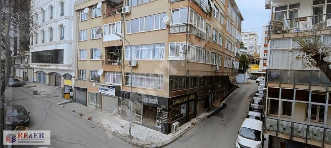 Opportunity for a 3+1 office in TARIM KREDİ İŞMERKEZİ that has been renovated and updated.