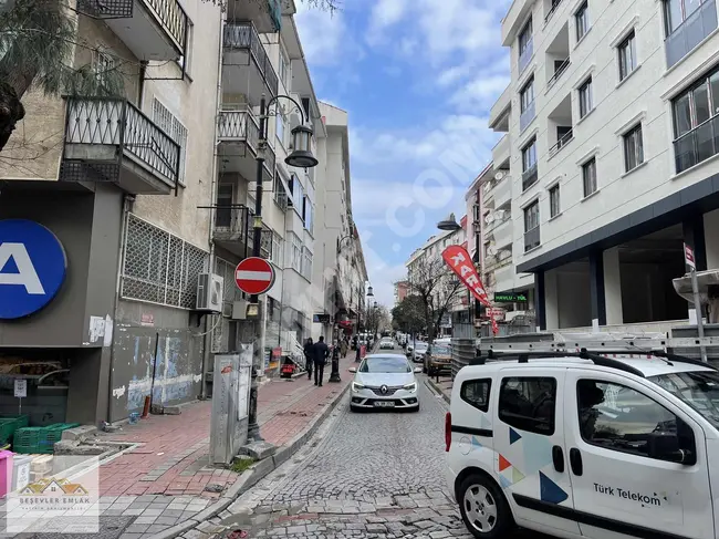 MALTEPE ÇARŞIDA 90 M2 2 BÖLÜMLÜ HAREKETLİ NOKTA'DA