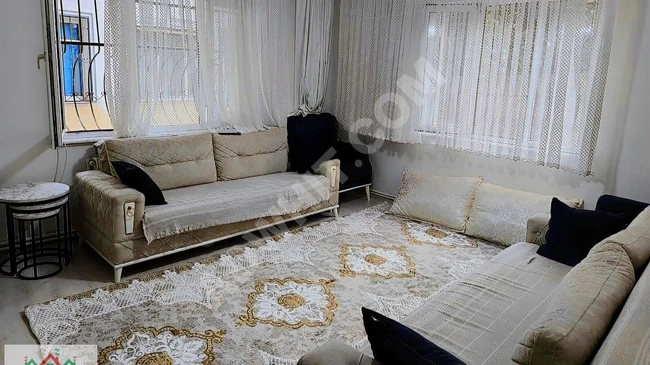 Sümbülefendi yüksek giriş 3+1 110m2 üç cephe bakımlı kiracılı