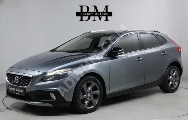 BOZBEY'DEN 2015 MODEL VOLVO V40 CROSS COUNTRY OTOMATİK DÜŞÜK KM