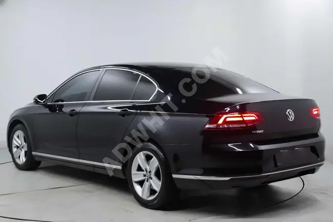 PASSAT 1.6TDİ DSG COMFORTLİNE 2019 - بلون اسود , معتنى بها , مصابيح LED - من MHD !