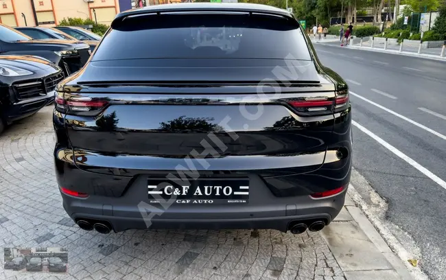 2023 - Porsche  CAYENNE COUPE PLATNIUM EDITION - شاشة عرض المعلومات على الزجاج الأمامي - مقاعد تبريد - من C&F AUTO