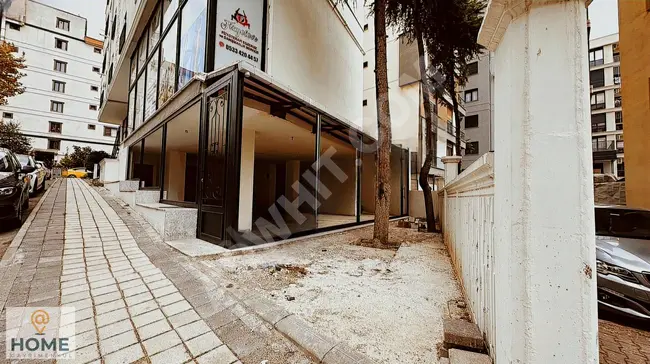 Shop for rent with an area of 130 square meters with a garden for use by HOME Real Estate.