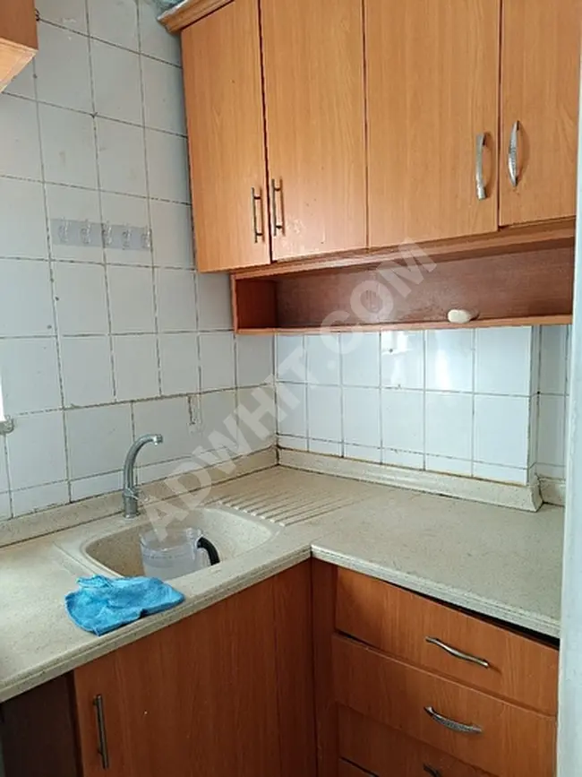 2+1 apartment for rent in the Kocamustafapaşa Seyid Ömer area