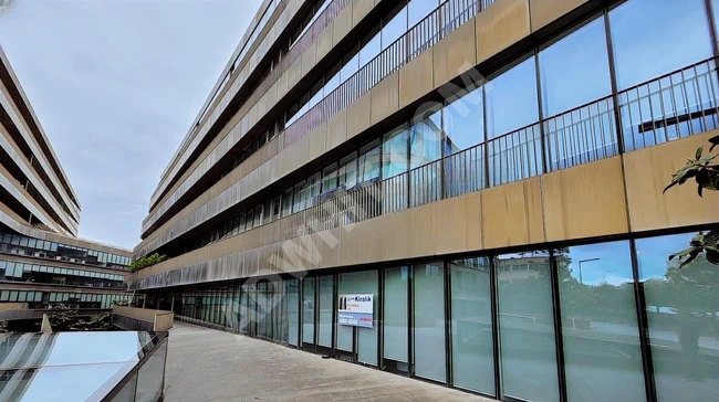 Office for rent with an area of 1,830 square meters in the luxurious AEROPARK building in KURTKÖY.