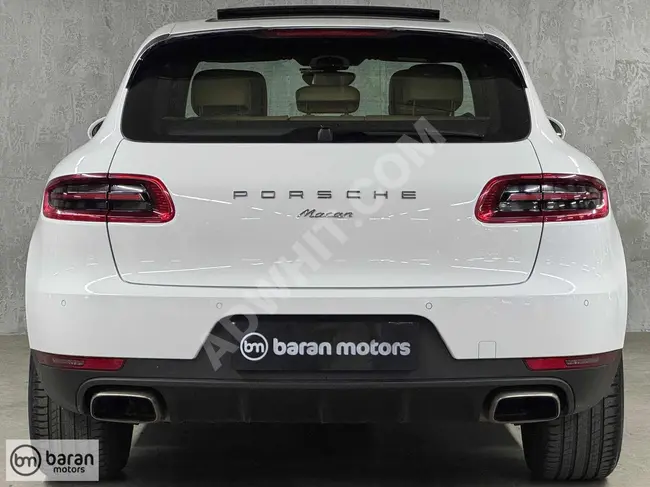 PORSCHE MACAN 2017 - من الوكيل , بعداد 64.000 كم , بدون طلاء - من BARAN MOTORS