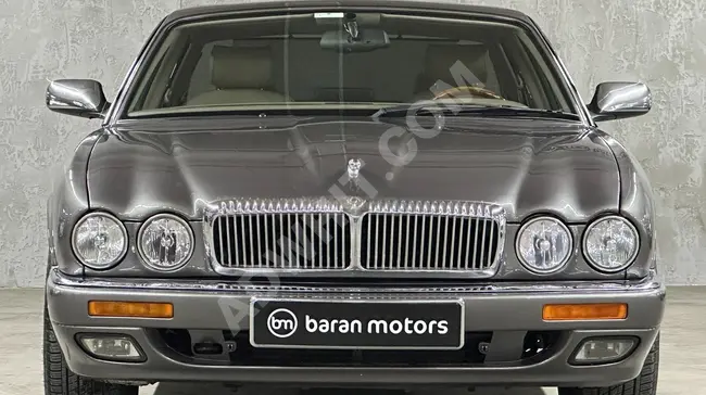 JAGUAR DAİMLER 4.0 1995 - بفتحة سقف , ميزة تثبيت السرعة , مقاعد مدفأة - من BARAN MOTORS