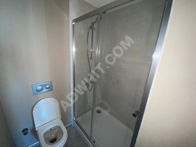 2+1 Yıllık Kiralık Daire, Metrobüs Hattı Üzerinde