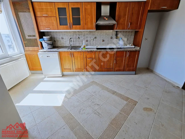 Apartment for sale on a middle floor in KAVACIK KAPTANLAR