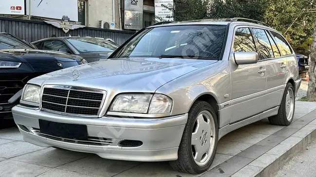 MERCEDES BENZ C220 CDI SW - بفتحة سقف , نظام صوت BOSE - من UNIVERSAL AUTO