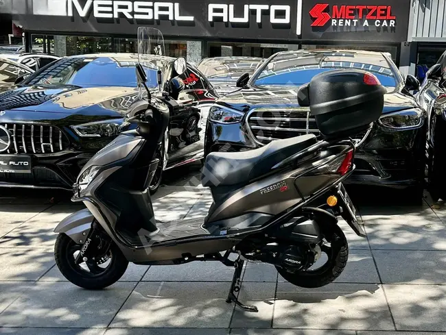 ARORA FREEDOM 50 2023 - مع حقيبة , بزجاج طويل - من UNIVERSAL AUTO