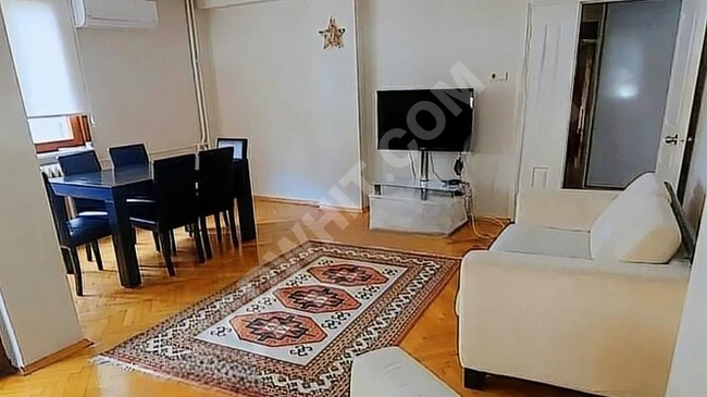 3+1 apartment with a space of 130m², clean, with open parking and an elevator.