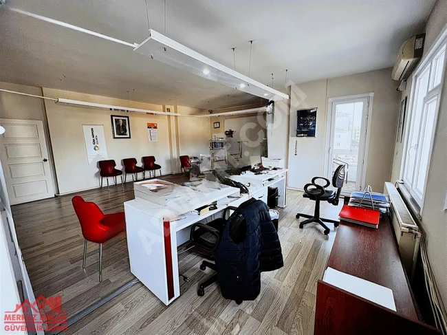 Office for sale 6+2 with an area of 360 m² on a full floor in the center of Kavacık